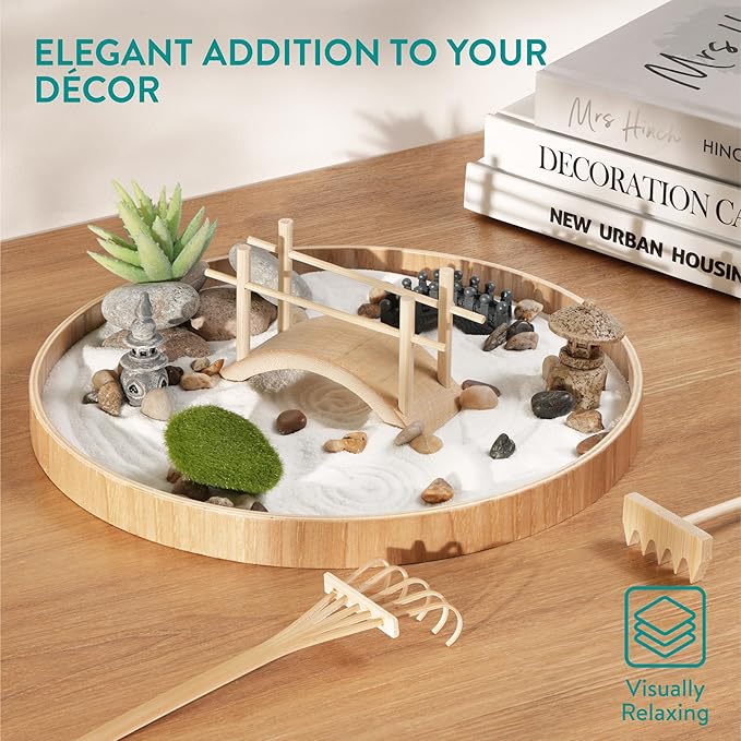 Navaris Zen Garden Kit - Mini Japanese Sand Garden - Miniature Meditation Stone Ornaments - Buddhist Gifts Complete Set - Round MDF Tray, White Sand