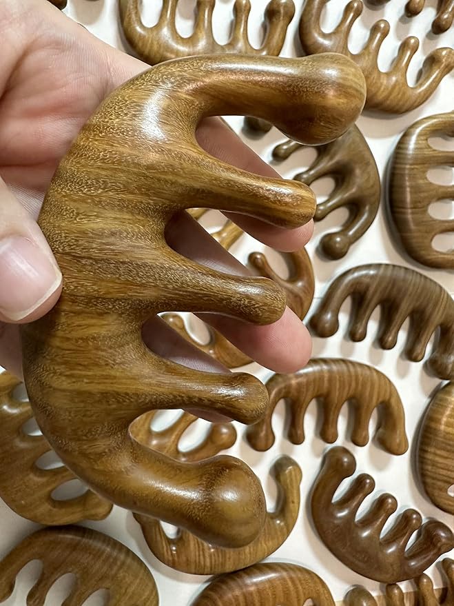 Wooden Scalp Massager & Head Massager, Natural Green Sandalwood Wide Tooth Comb for Scalp Care, Hair Growth, Stress Relief & Relaxation, Handheld Wood Therapy Massage Tool