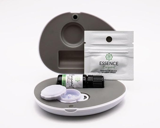 Essence Pearl Travel Case - Wearable Aromatherapy Kit with Nasal Diffuser Rings, Soaking Bay, and 5mL Essential Oil – Portable Wellness Gift Set for On?The?Go Self Care