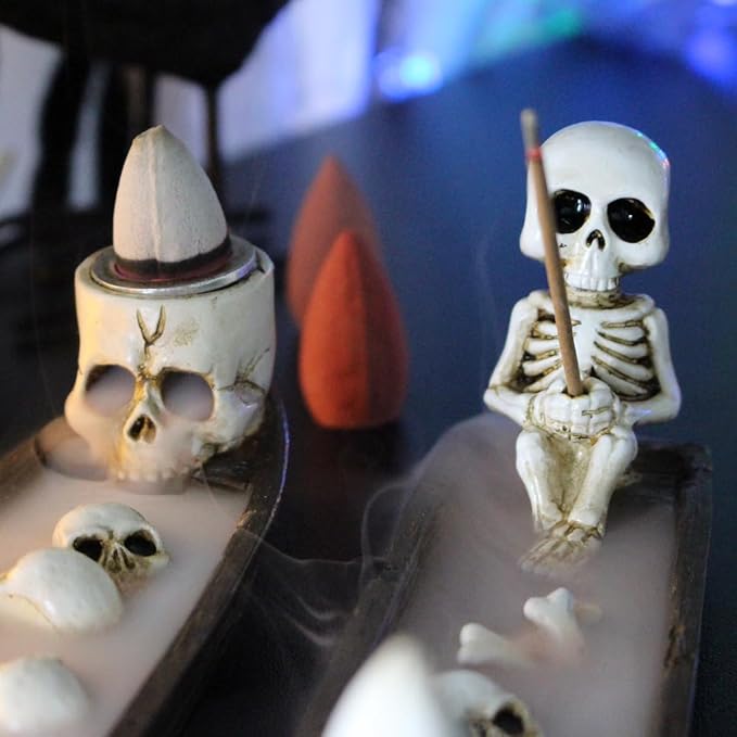 Halloween Incense Burner,backflow Incense Burner,Skull Incense Holder,Hand-Carved Decorations,Cool Room Decorations, Awesome and Ideal Gifts, Brown (2pack, 8.5inch)