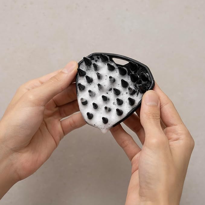 MANSCAPED® The Scalp Buffer Men’s Silicone Head Scrubber – Premium Cleansing & Exfoliating Hair Brush, Ergonomic Handheld Design for Gentle Scalp Massage (1-Pack)