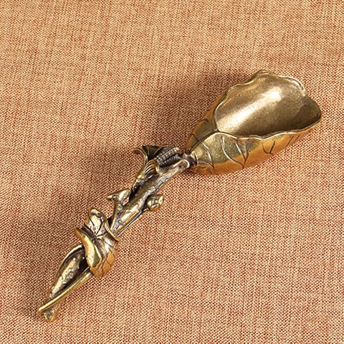 Vintage Tea Scoops Lotus Leaf Shape Loose Leaf Tea Copper Brass Tea Shovel Decorative Measuring Shovel for Coffee Powder Condiments Sugar Pets Food