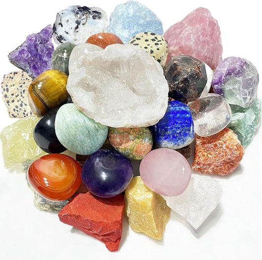 15 Pcs Mystery Crystals and Healing Stones, Natural Healing Crystals Surprise Gift Set for Meditation, Reiki, Home Decor